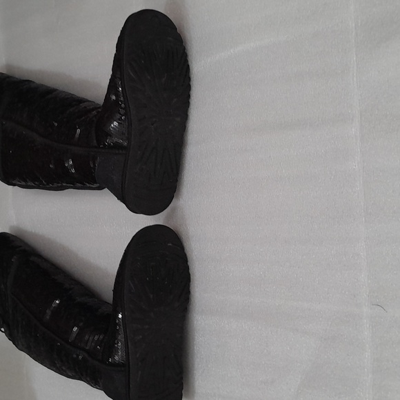 UGG Austrailia The Bailey Over the Knee Button Sparkle Sequin Boots Size 5 - Picture 4 of 6